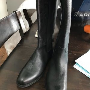 Ariat Waverly Black Boots 9.5